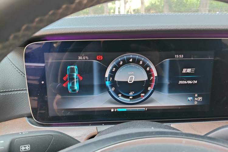 Used Mercedes-Benz E-Class 2017 E 300 L Luxury Model Instrument Cluster