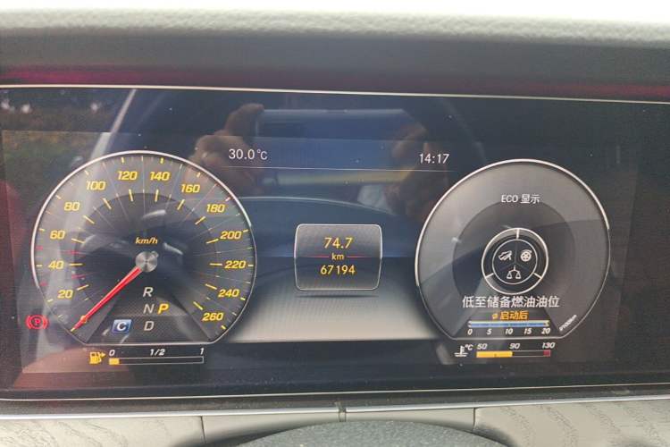 Used Mercedes-Benz E-Class 2017 E 300 L Sport Luxury Edition Instrument Cluster