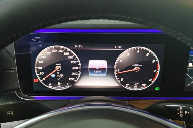 Used Mercedes-Benz E-Class 2017 E 200 L Sport 4MATIC Instrument Cluster