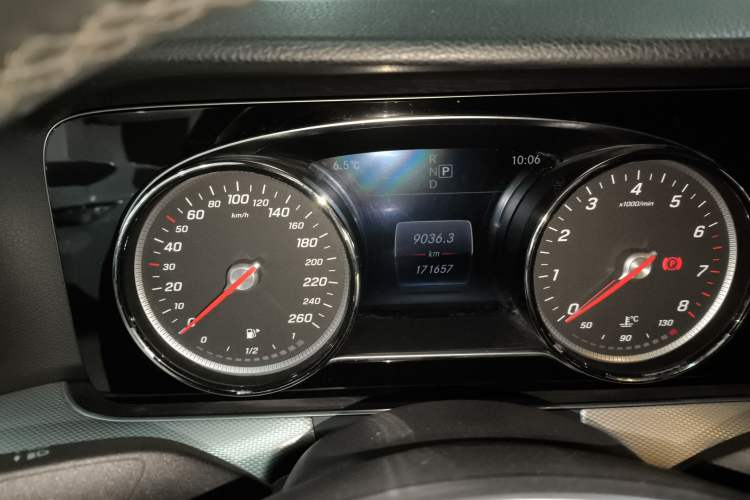 Used Mercedes-Benz E-Class 2017 E 200 Sport 4MATIC Instrument Cluster