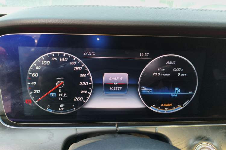 Used Mercedes-Benz E-Class 2017 E 200 L 4MATIC Instrument Cluster