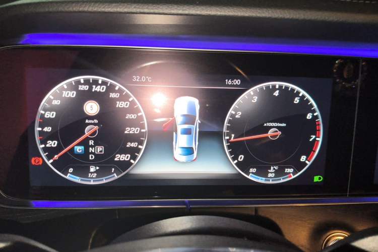 Used Mercedes-Benz E-Class 2017 E 300 L Sport Luxury Edition Instrument Cluster