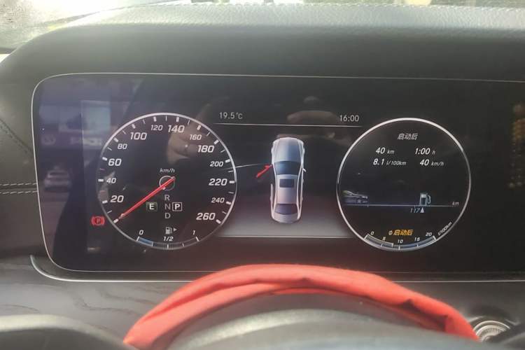 Used Mercedes-Benz E-Class 2017 E 300 L Sport Luxury Edition Instrument Cluster
