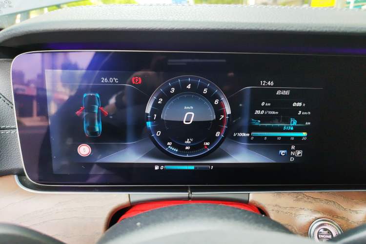 Used Mercedes-Benz E-Class 2017 E 300 L Luxury Model Instrument Cluster