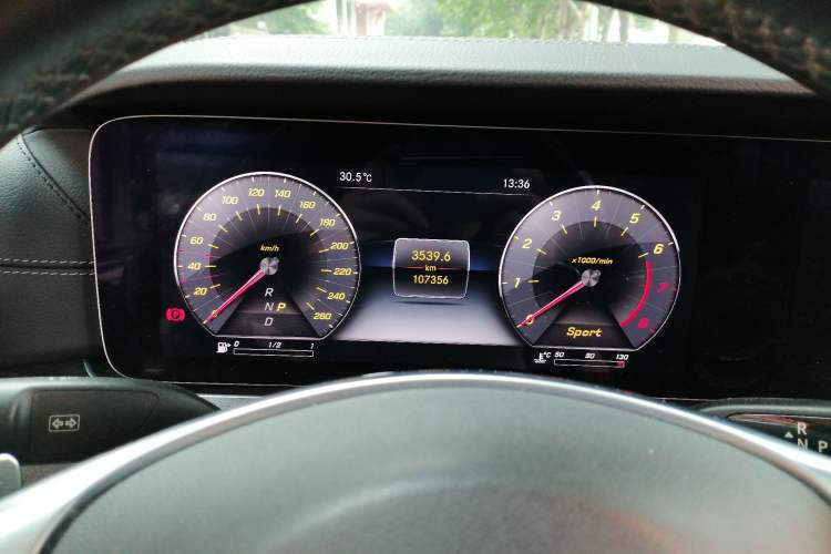 Used Mercedes-Benz E-Class 2017 E 300 L Sport Luxury Edition Instrument Cluster