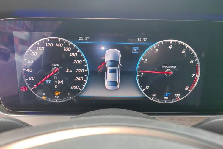 Used Mercedes-Benz E-Class 2017 E 200 L 4MATIC Instrument Cluster