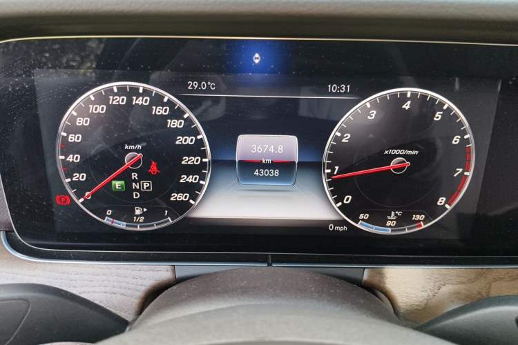 Used Mercedes-Benz E-Class 2017 E 300 L Luxury Model Instrument Cluster