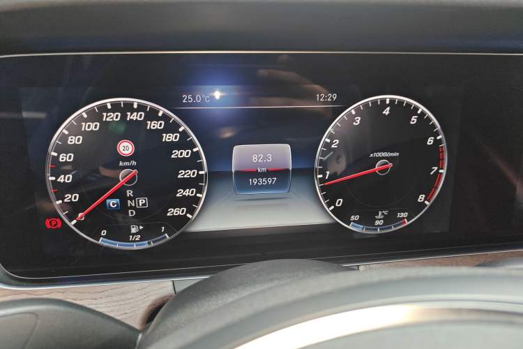 Used Mercedes-Benz E-Class 2017 E 200 L 4MATIC Instrument Cluster