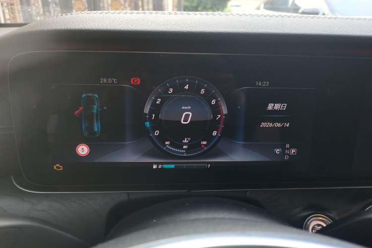 Used Mercedes-Benz E-Class 2017 E 300 L Sport Luxury Edition Instrument Cluster