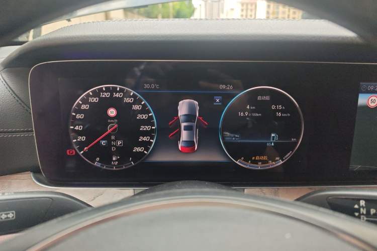 Used Mercedes-Benz E-Class 2017 E 320 L 4MATIC Instrument Cluster