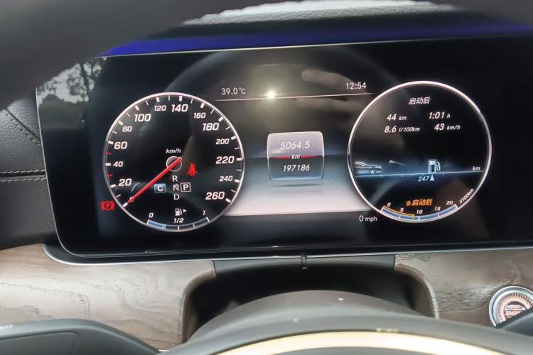 Used Mercedes-Benz E-Class 2017 E 300 L Luxury Model Instrument Cluster