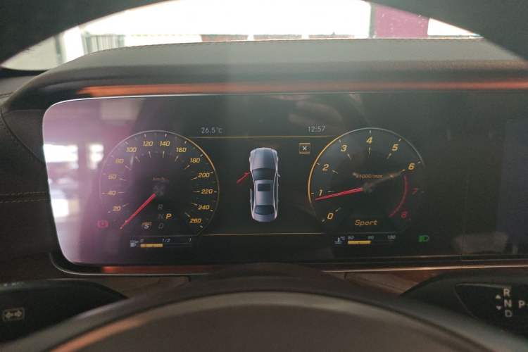 Used Mercedes-Benz E-Class 2017 E 300 L Luxury Model Instrument Cluster
