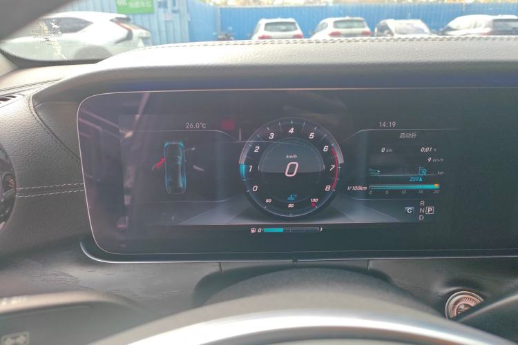 Used Mercedes-Benz E-Class 2017 E 300 L Sport Luxury Edition Instrument Cluster