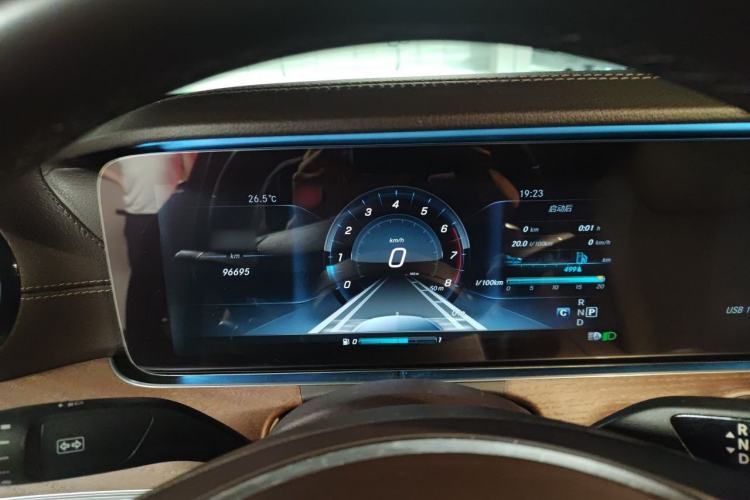 Used Mercedes-Benz E-Class 2017 E 320 L 4MATIC Instrument Cluster