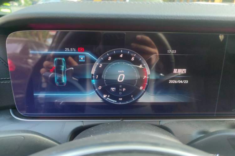 Used Mercedes-Benz E-Class 2017 E 300 L Sport Luxury Edition Instrument Cluster