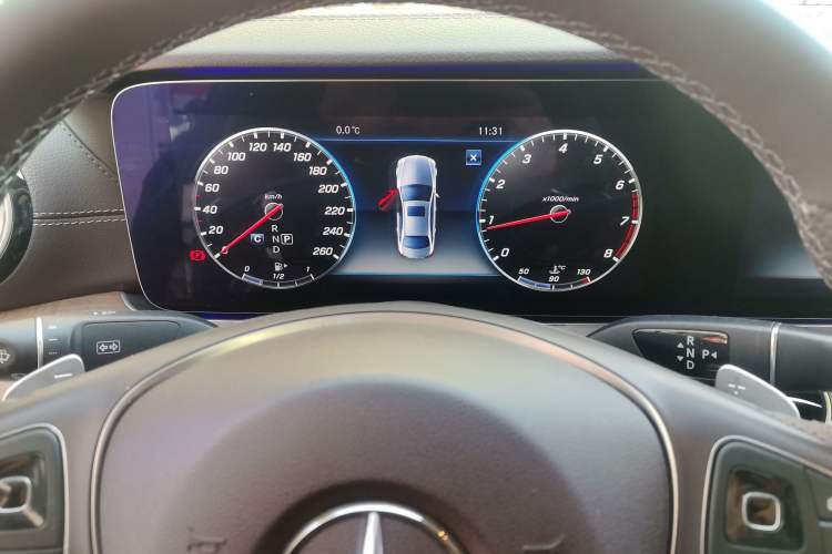 Used Mercedes-Benz E-Class 2017 E 300 L Luxury Model Instrument Cluster
