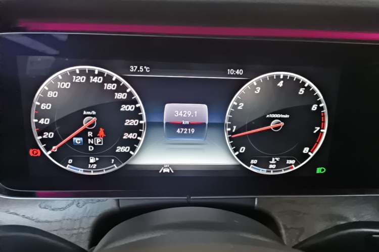 Used Mercedes-Benz E-Class 2017 E 320 L 4MATIC Instrument Cluster