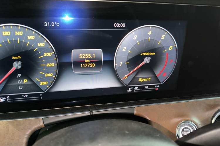 Used Mercedes-Benz E-Class 2017 E 300 L Luxury Model Instrument Cluster