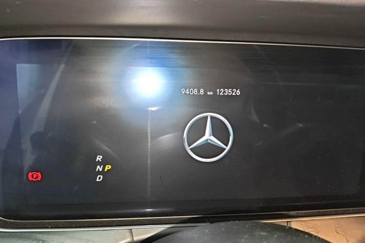 Used Mercedes-Benz E-Class 2017 E 300 L Sport Luxury Edition Instrument Cluster