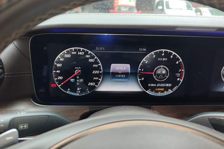 Used Mercedes-Benz E-Class 2017 E 300 L Luxury Model Instrument Cluster