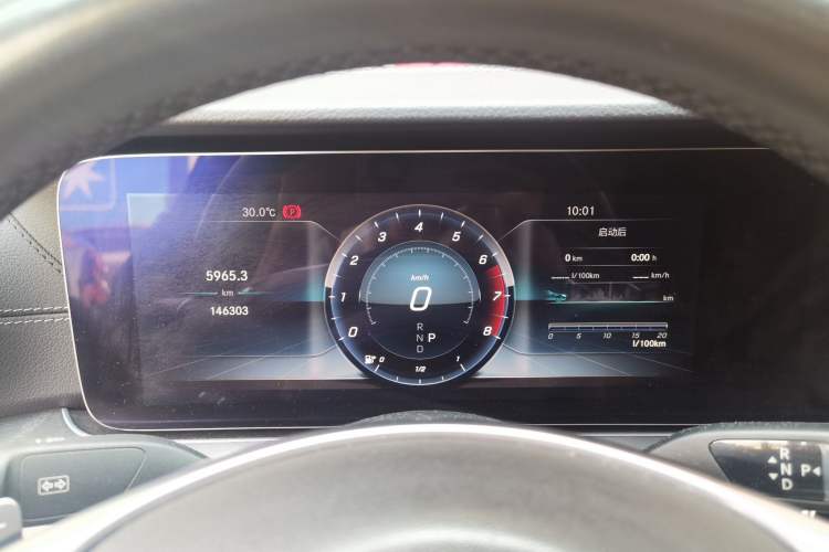Used Mercedes-Benz E-Class 2017 E 300 L Sport Luxury Edition Instrument Cluster