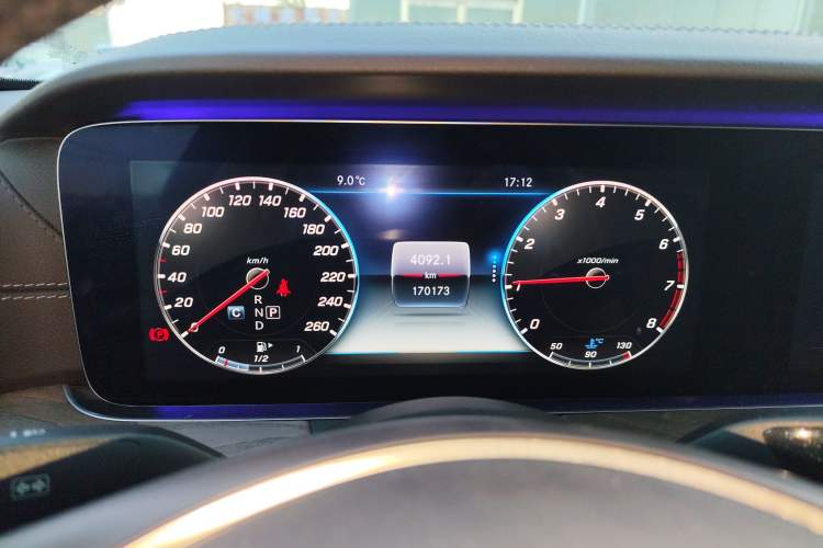 Used Mercedes-Benz E-Class 2017 E 320 L 4MATIC Instrument Cluster