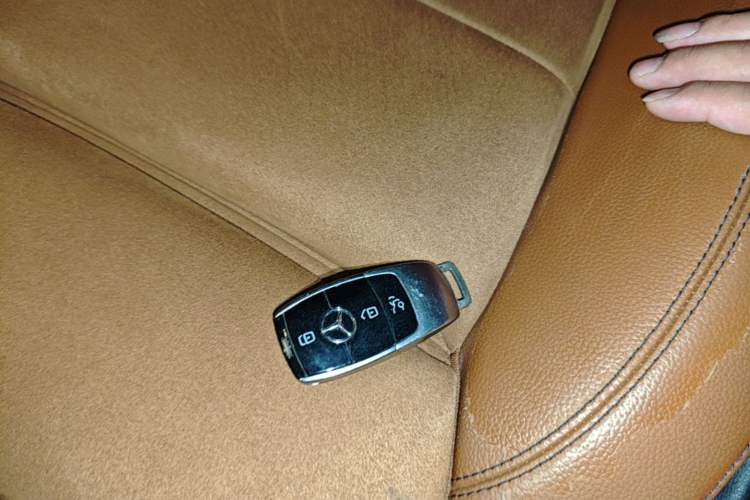 Used Mercedes-Benz E-Class 2017 E 200 Sport Interior 1