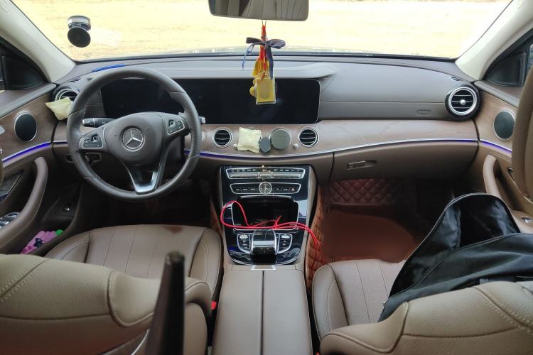 Used Mercedes-Benz E-Class 2017 E 300 L Luxury Model Interior 2