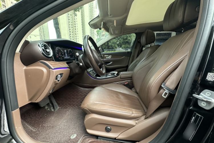 Used Mercedes-Benz E-Class 2017 E 300 L Luxury Model Interior 2