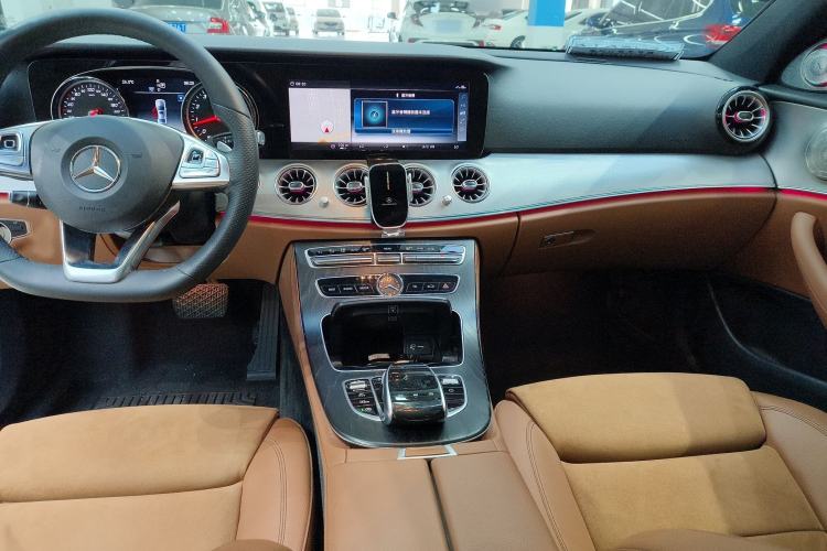 Used Mercedes-Benz E-Class 2017 E 200 Sport Interior 2