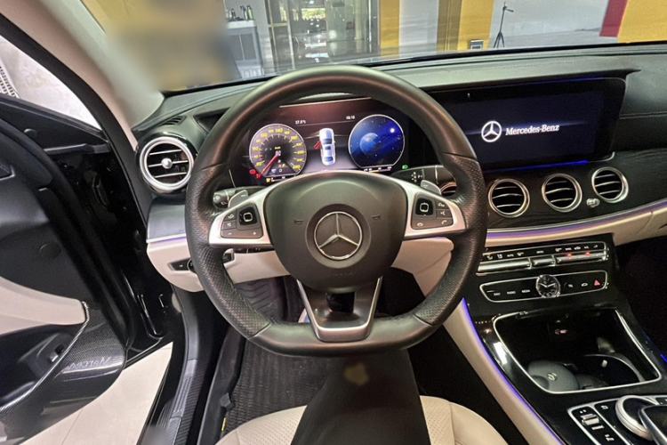 Used Mercedes-Benz E-Class 2017 E 300 L Sport Luxury Edition Interior 2
