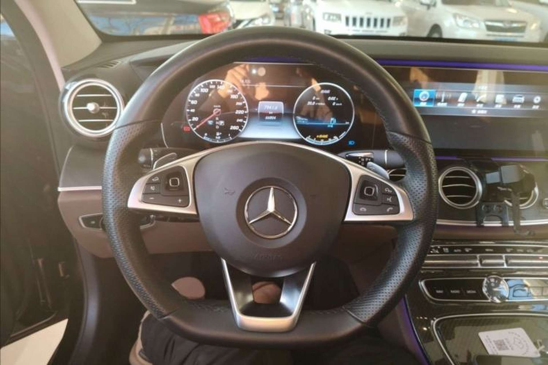 Used Mercedes-Benz E-Class 2017 E 200 L 4MATIC Interior 3
