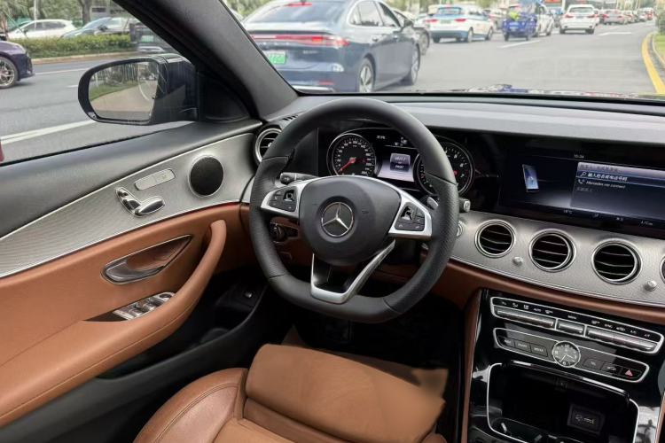 Used Mercedes-Benz E-Class 2017 E 200 Sport Interior 3