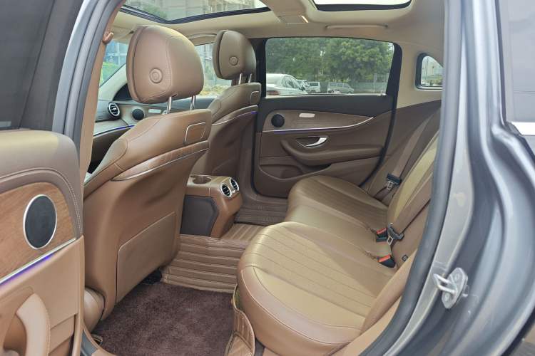 Used Mercedes-Benz E-Class 2017 E 300 L Luxury Model Interior 8