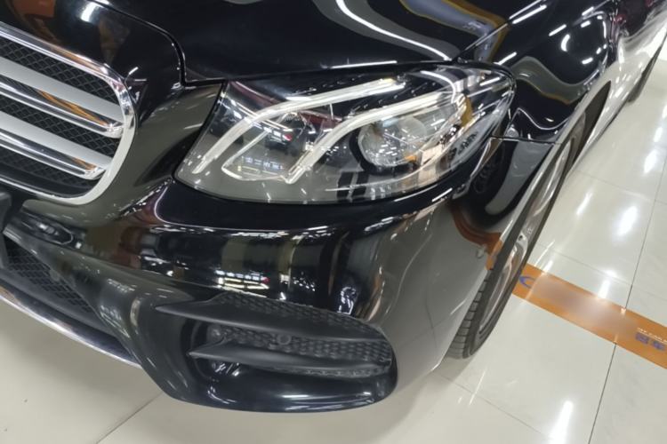 Used Mercedes-Benz E-Class 2017 E 300 L Sporty and Stylish Model Left Front Headlight