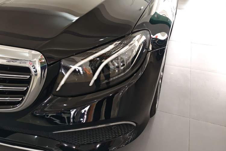 Used Mercedes-Benz E-Class 2017 E 300 L Luxury Model Left Front Headlight