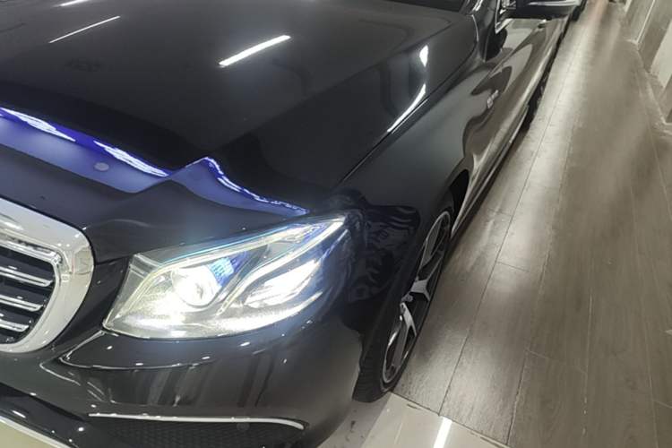 Used Mercedes-Benz E-Class 2017 E 320 L Sport 4MATIC Left Front Headlight