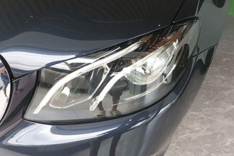 Used Mercedes-Benz E-Class 2017 E 300 L Luxury Model Left Front Headlight