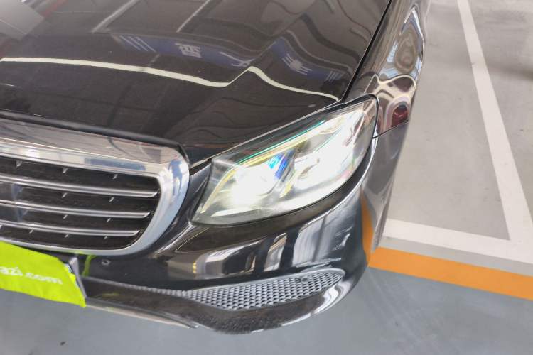 Used Mercedes-Benz E-Class 2017 E 320 L 4MATIC Left Front Headlight