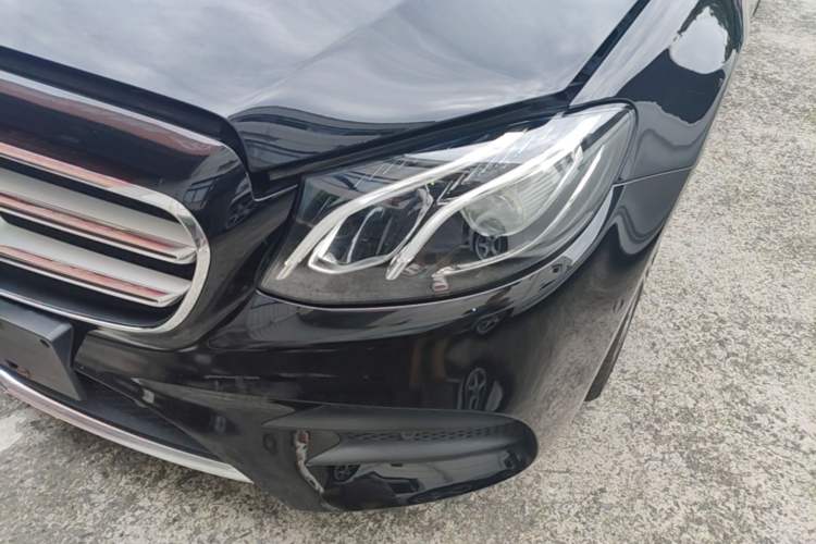 Used Mercedes-Benz E-Class 2017 E 300 L Sport Luxury Edition Left Front Headlight