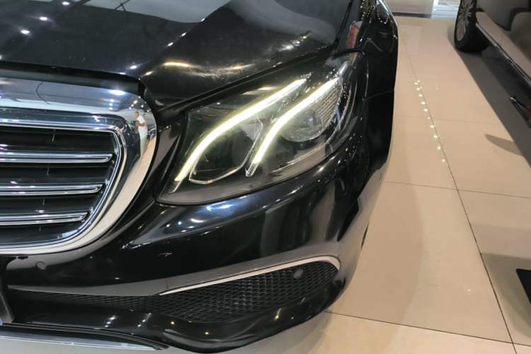 Used Mercedes-Benz E-Class 2017 E 300 L Luxury Model Left Front Headlight