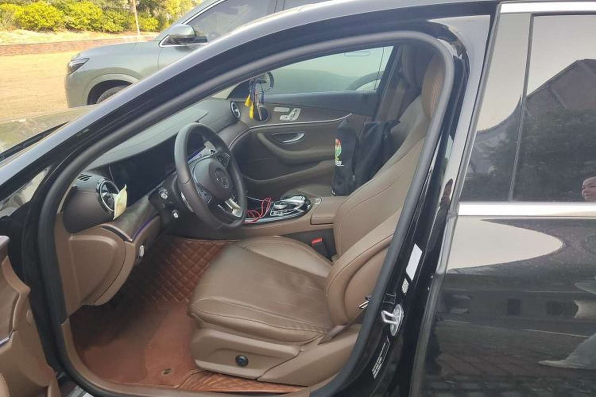 Used Mercedes-Benz E-Class 2017 E 300 L Luxury Model Left Front Seat