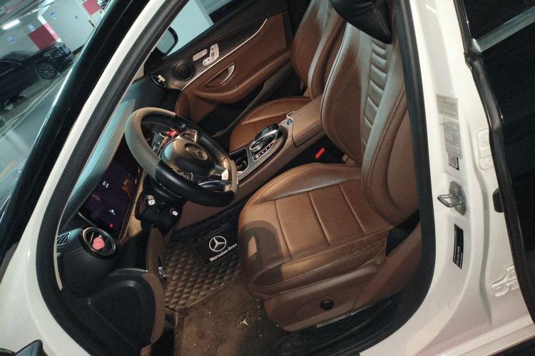 Used Mercedes-Benz E-Class 2017 E 300 L Sport Luxury Edition Left Front Seat