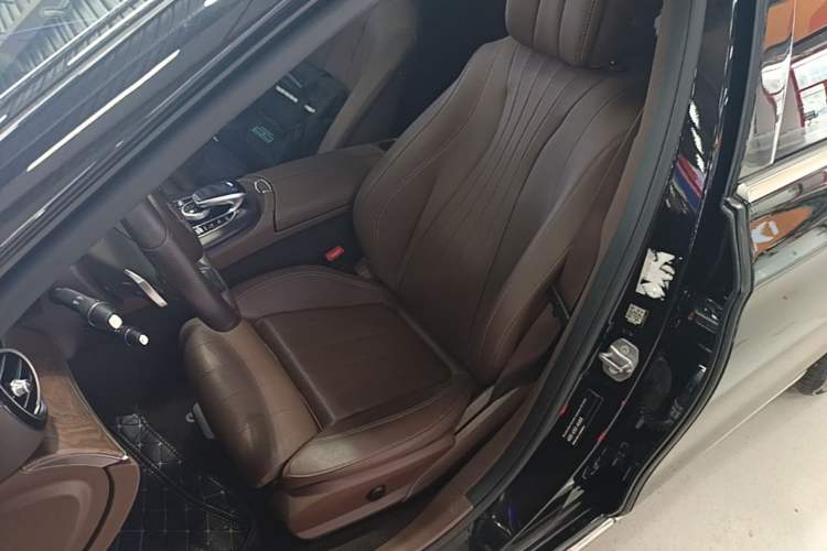 Used Mercedes-Benz E-Class 2017 E 200 L 4MATIC Left Front Seat