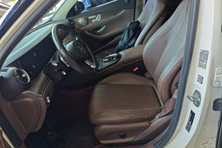 Used Mercedes-Benz E-Class 2017 E 300 L Luxury Model Left Front Seat