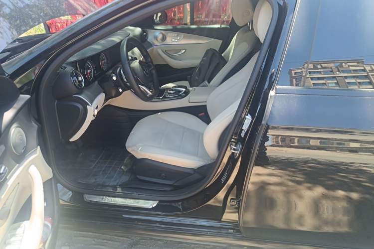 Used Mercedes-Benz E-Class 2017 E 300 Sport Edition Left Front Seat