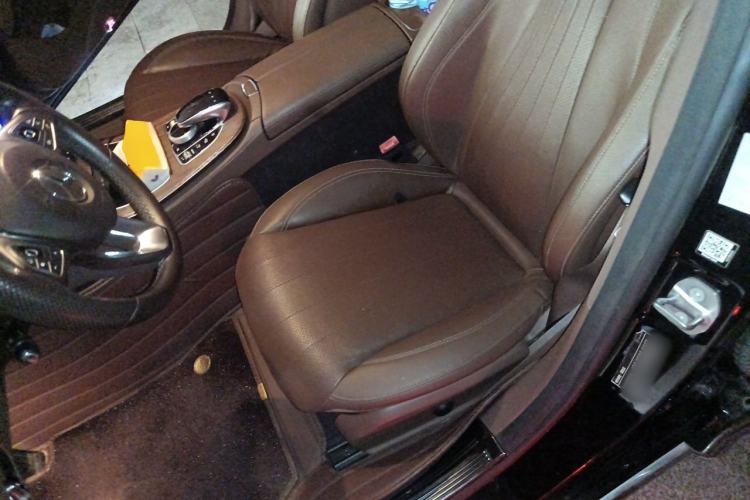 Used Mercedes-Benz E-Class 2017 E 300 L Luxury Model Left Front Seat