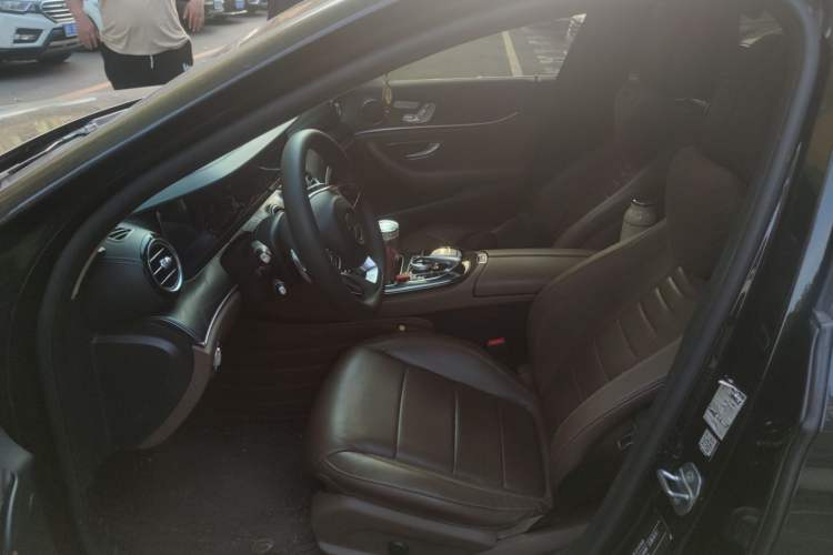 Used Mercedes-Benz E-Class 2017 E 300 L Sport Luxury Edition Left Front Seat