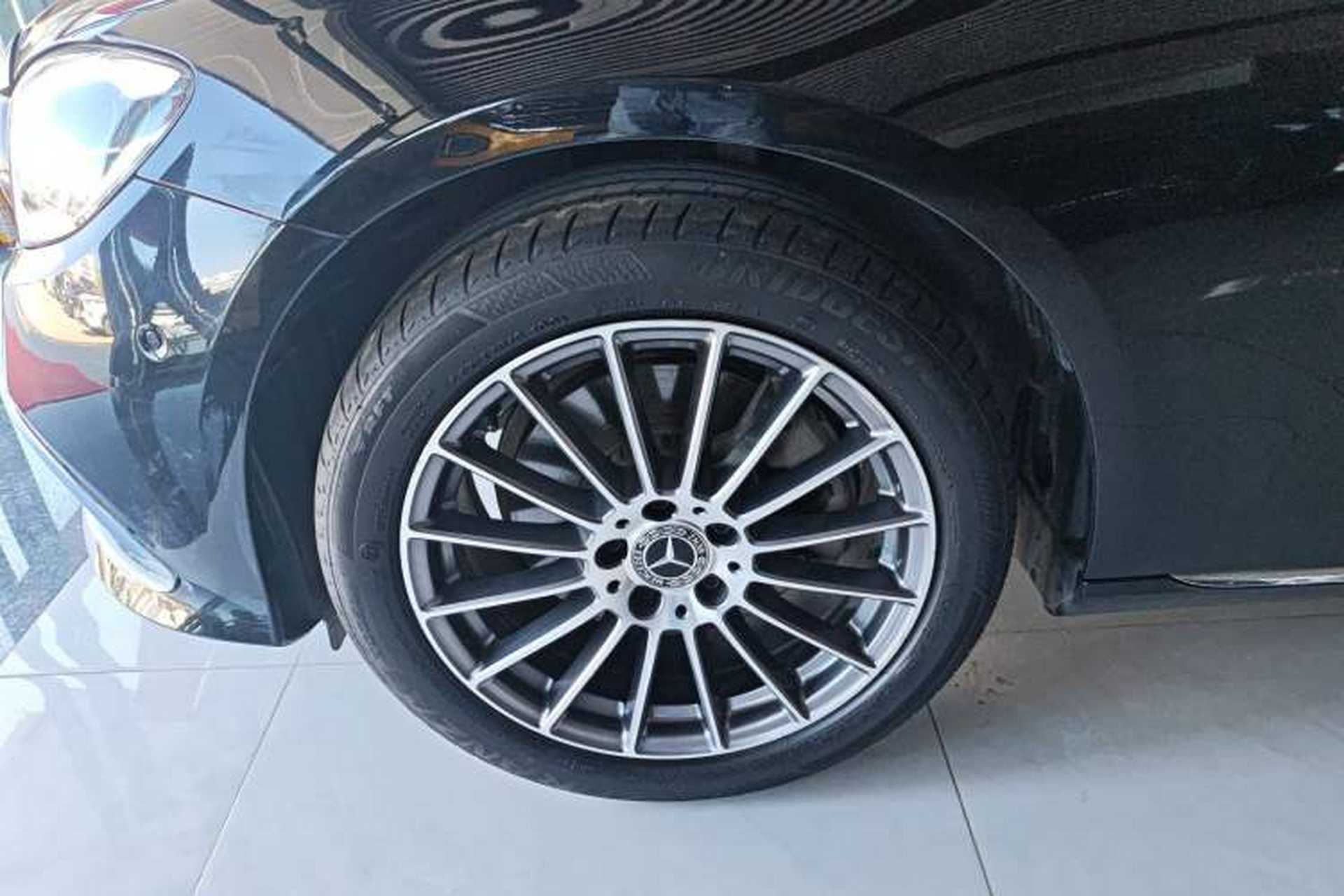Used Mercedes-Benz E-Class 2017 E 200 L 4MATIC Left Front Wheel Hub
