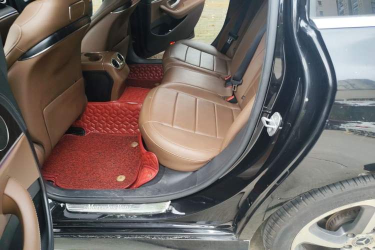 Used Mercedes-Benz E-Class 2017 E 300 L Sporty and Stylish Model Left Rear Seat